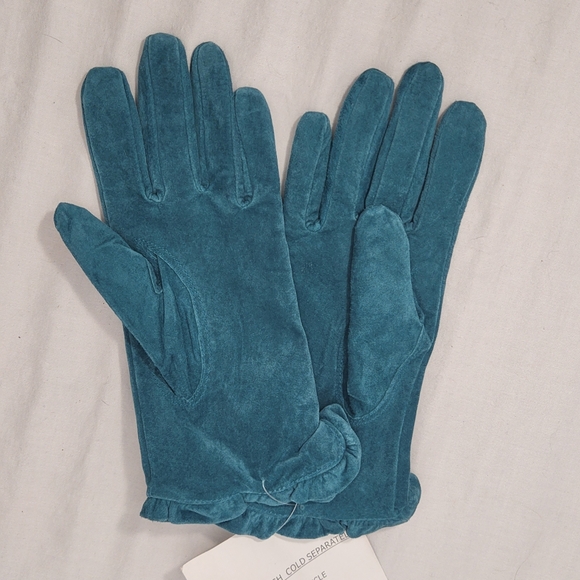 NEW Lizden Gloves Women’s Sz M Leather Suede Lined Ruffles Washable - Picture 2 of 9